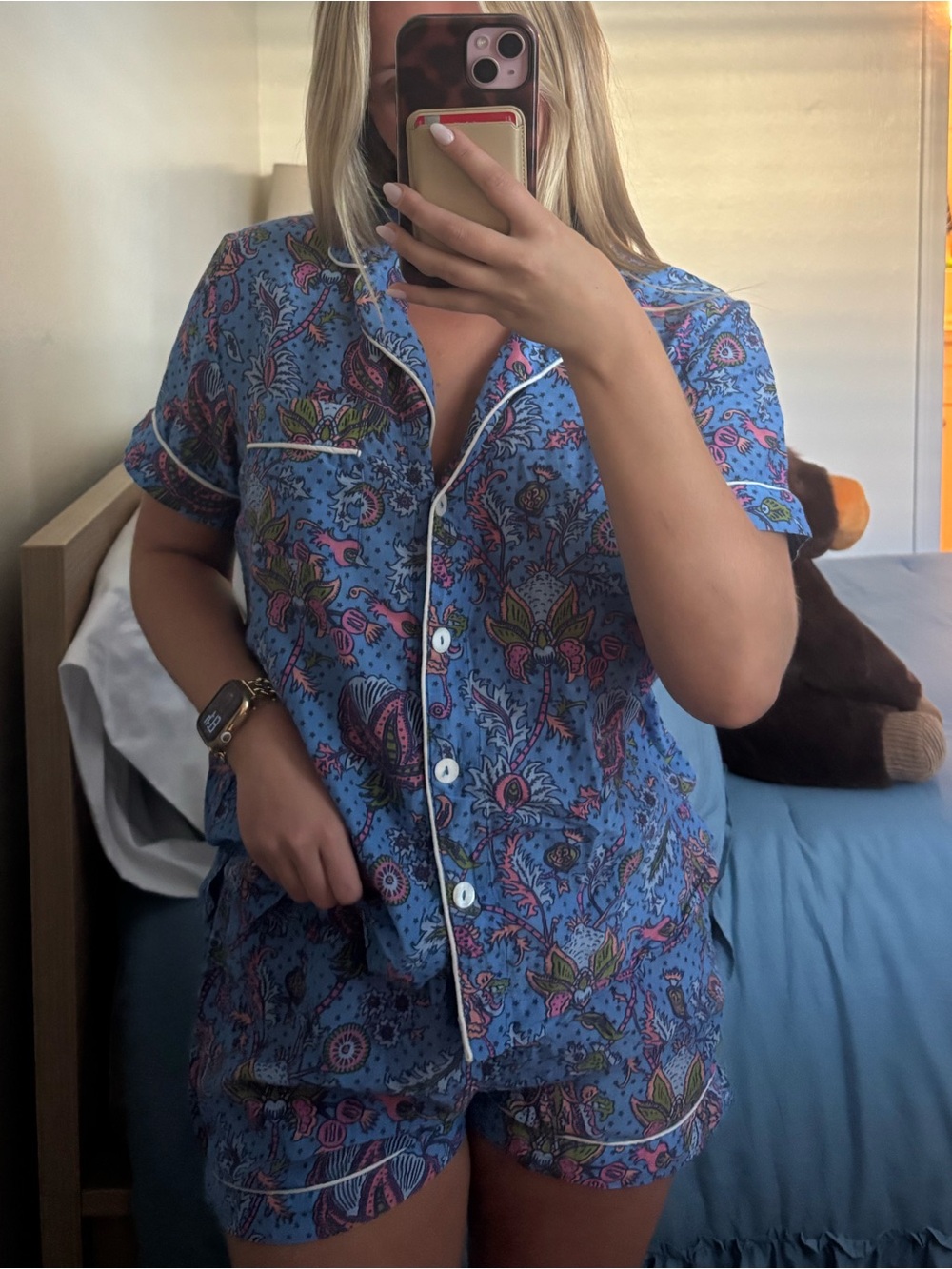 Roller Rabbit Pajama Set - Picture 2 of 4